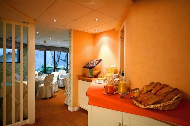 Fertel Etoile Hotel