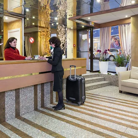 Fertel Etoile Hotel