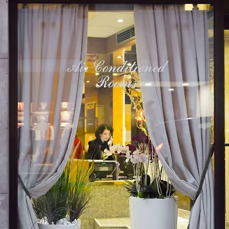 Fertel Etoile Hotel Parigi