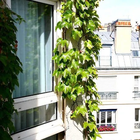 Fertel Etoile Hotel